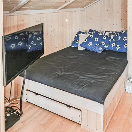 Three-bedroom In Sydals